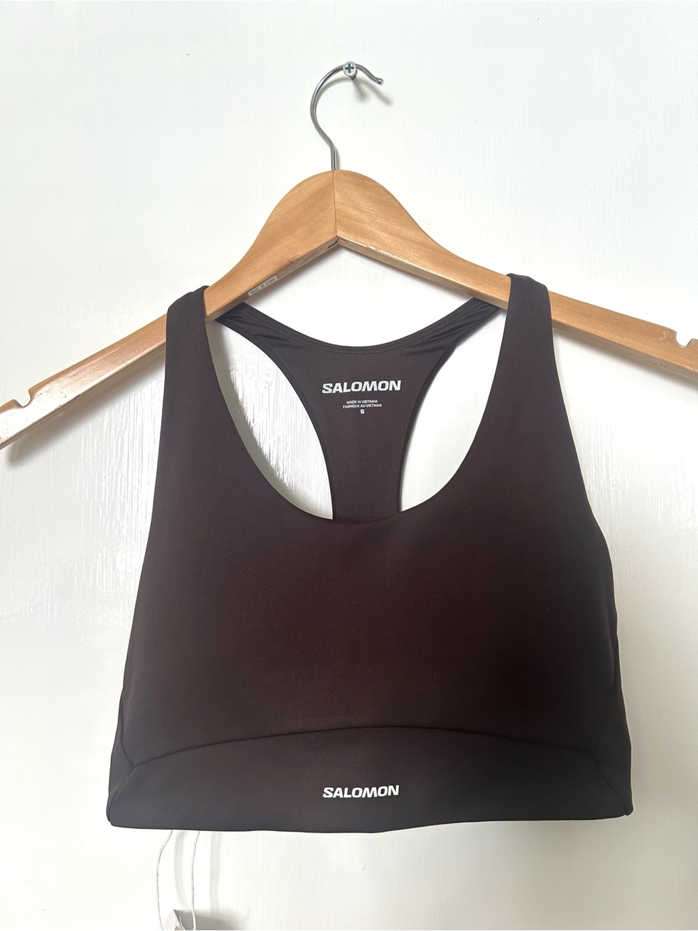 Salomon Women's Dark Brown Racerback Sports Bra Size Small Removable Pads New!
